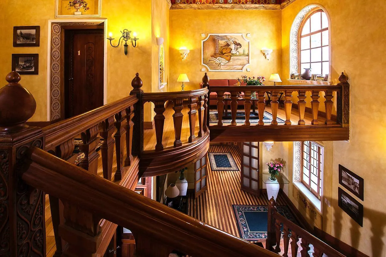 Boutique Hotel Cultura Manor 基多 4*,